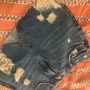 • Zara skirt • Size small • Only worn once